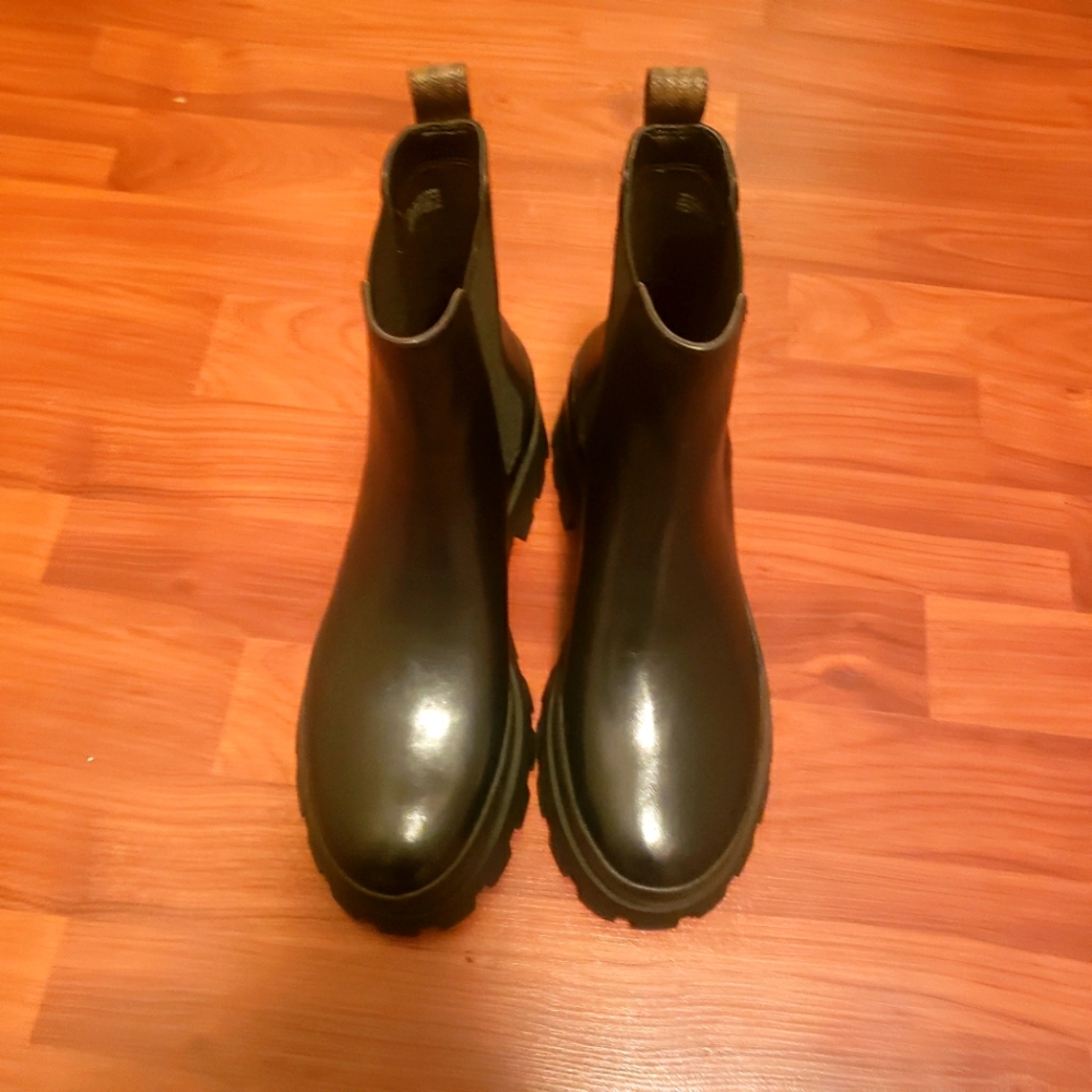 Black Multi Michael Kors Lug Sole Boots NWOT